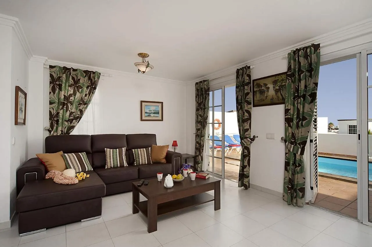 Villa Tabaiba By Villa Plus Puerto del Carmen  0*, Puerto del Carmen (Lanzarote)